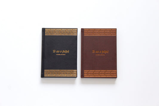 Te ao o Pāpā - Fathers life book